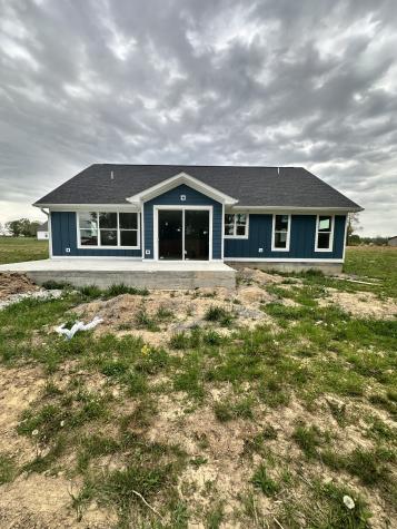 1163 Spry Road Bradyville TN 37026