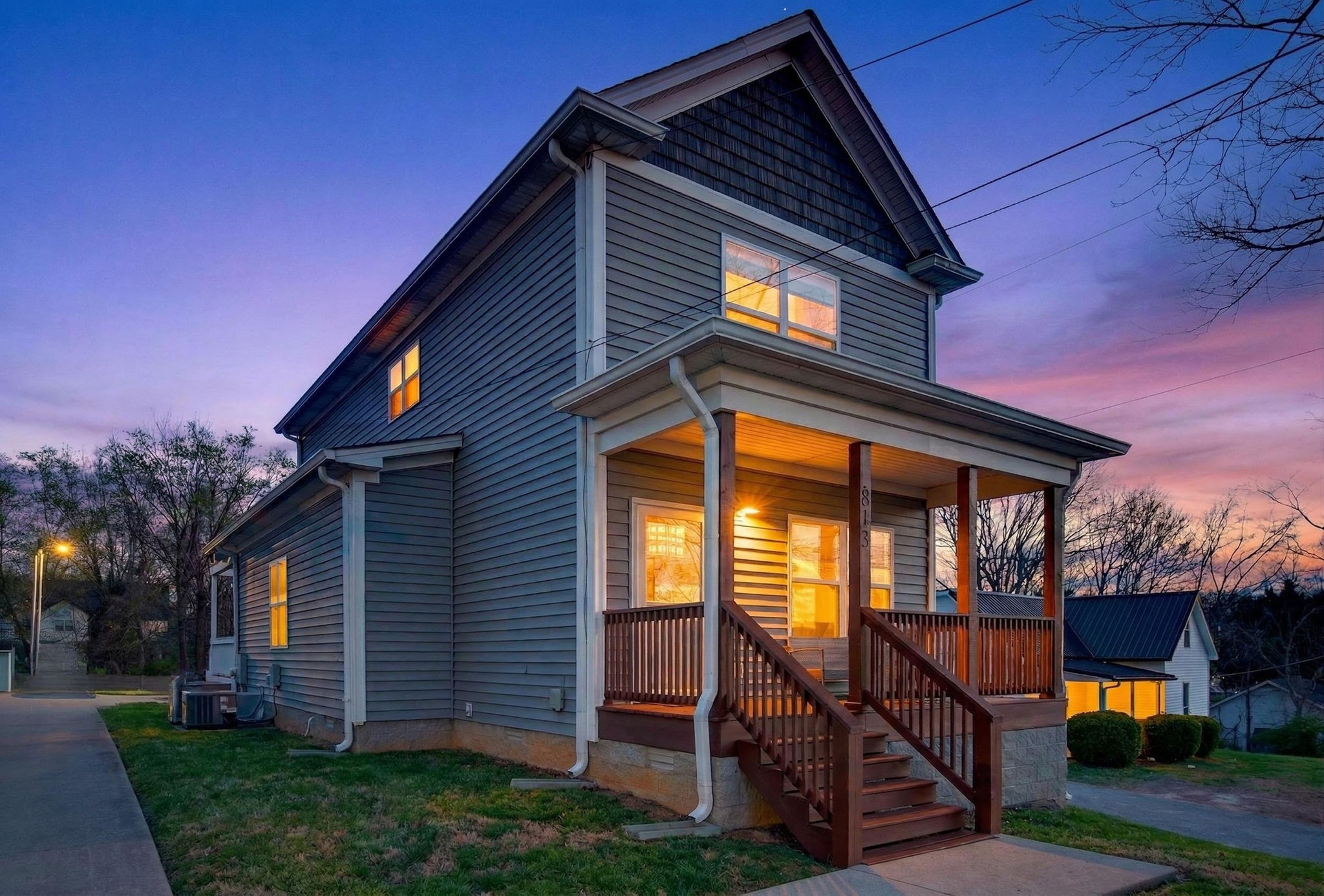 813 5th Ave, E Springfield TN 37172