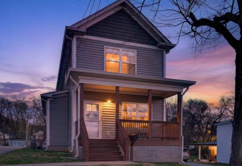 813 5th Ave, E Springfield TN 37172