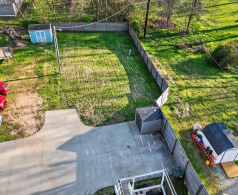 813 5th Ave, E Springfield TN 37172