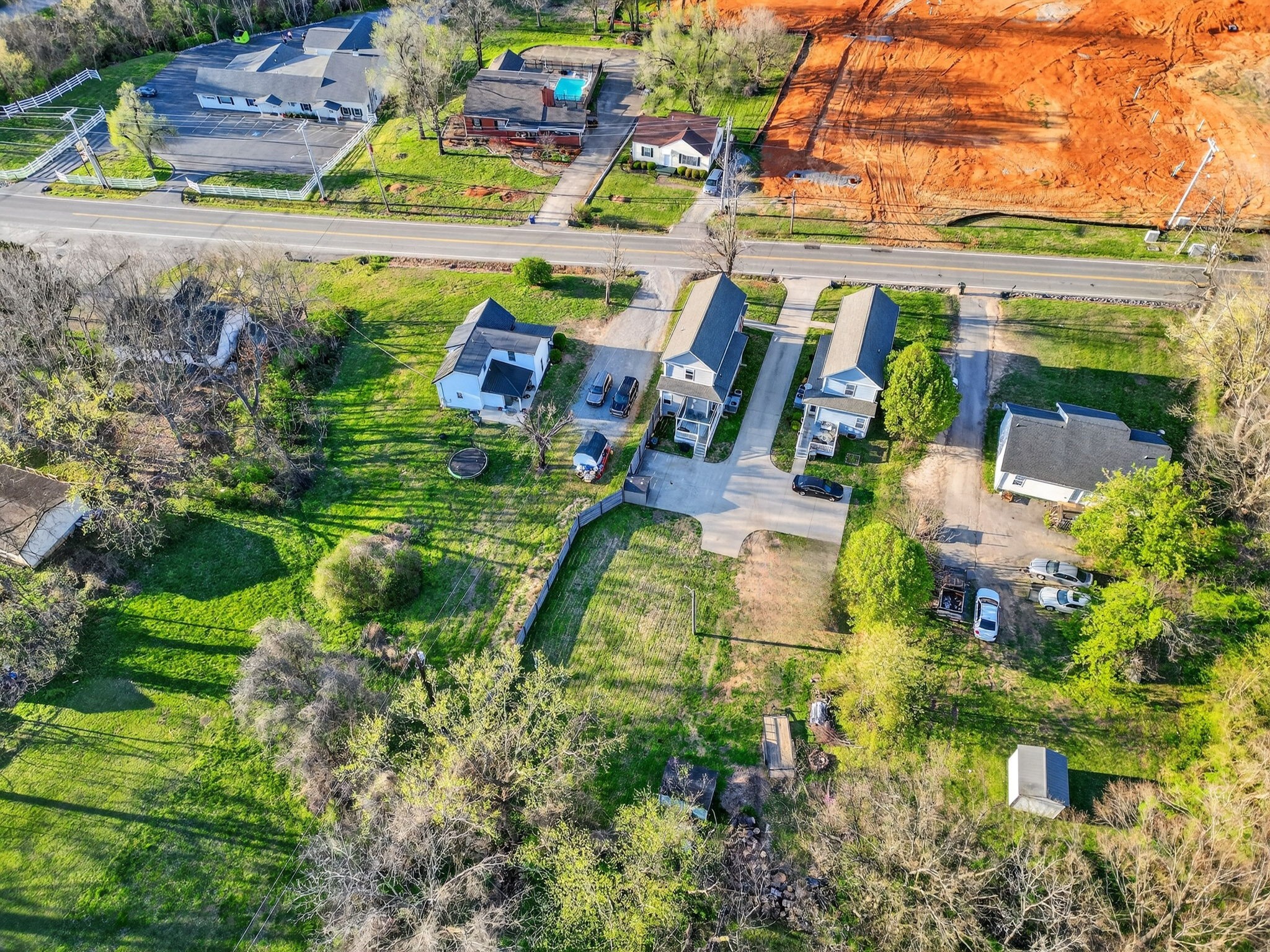 813 5th Ave, E Springfield TN 37172