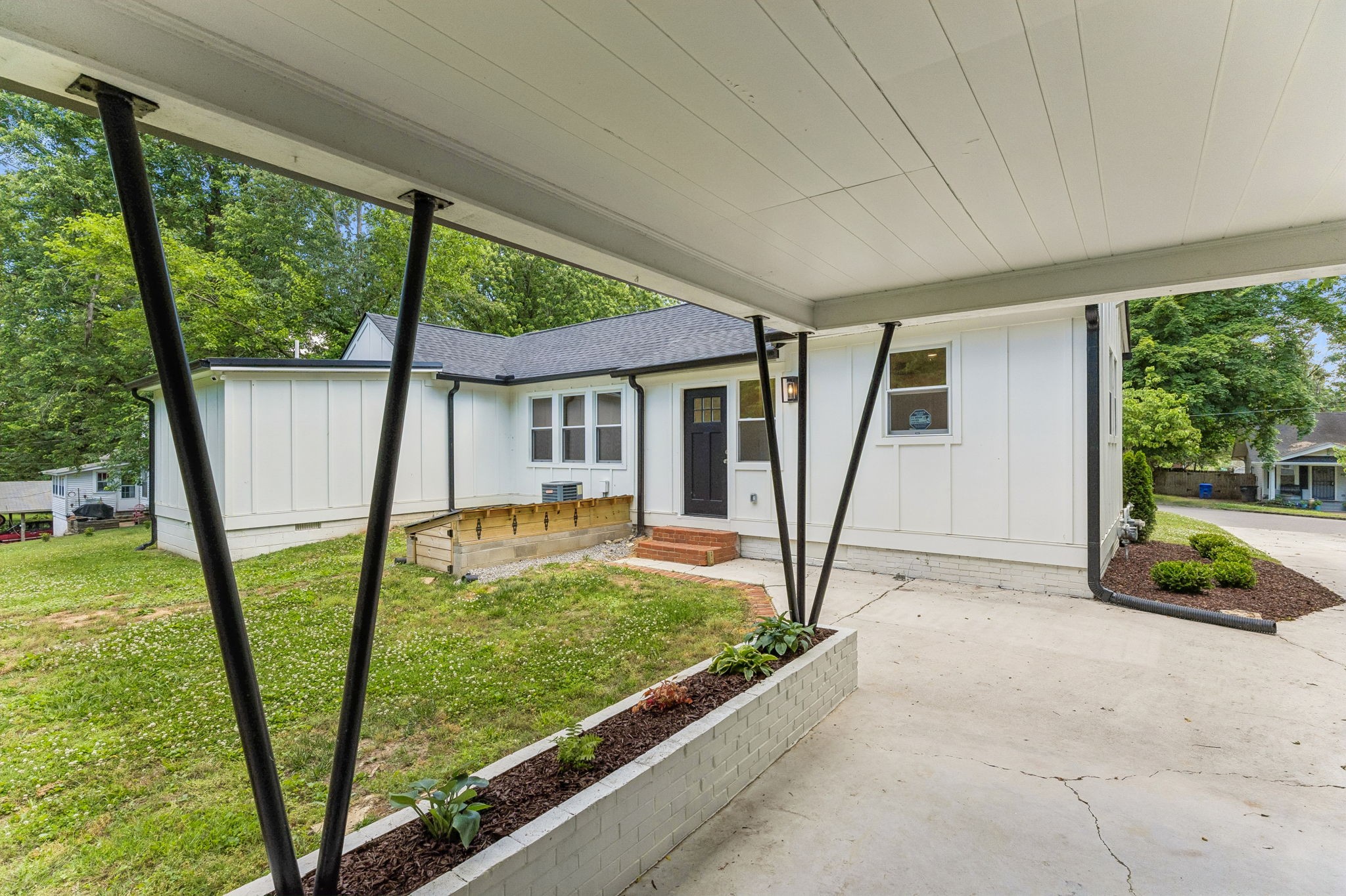 307 4th Avenue Columbia TN 38401