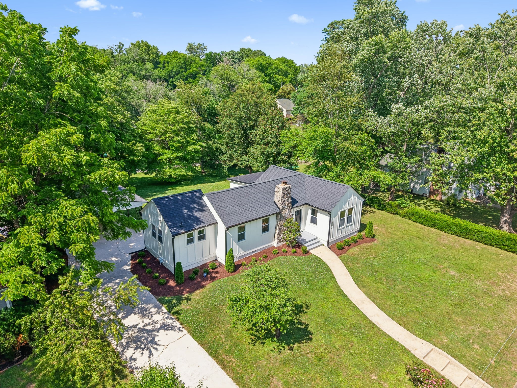 307 4th Avenue Columbia TN 38401