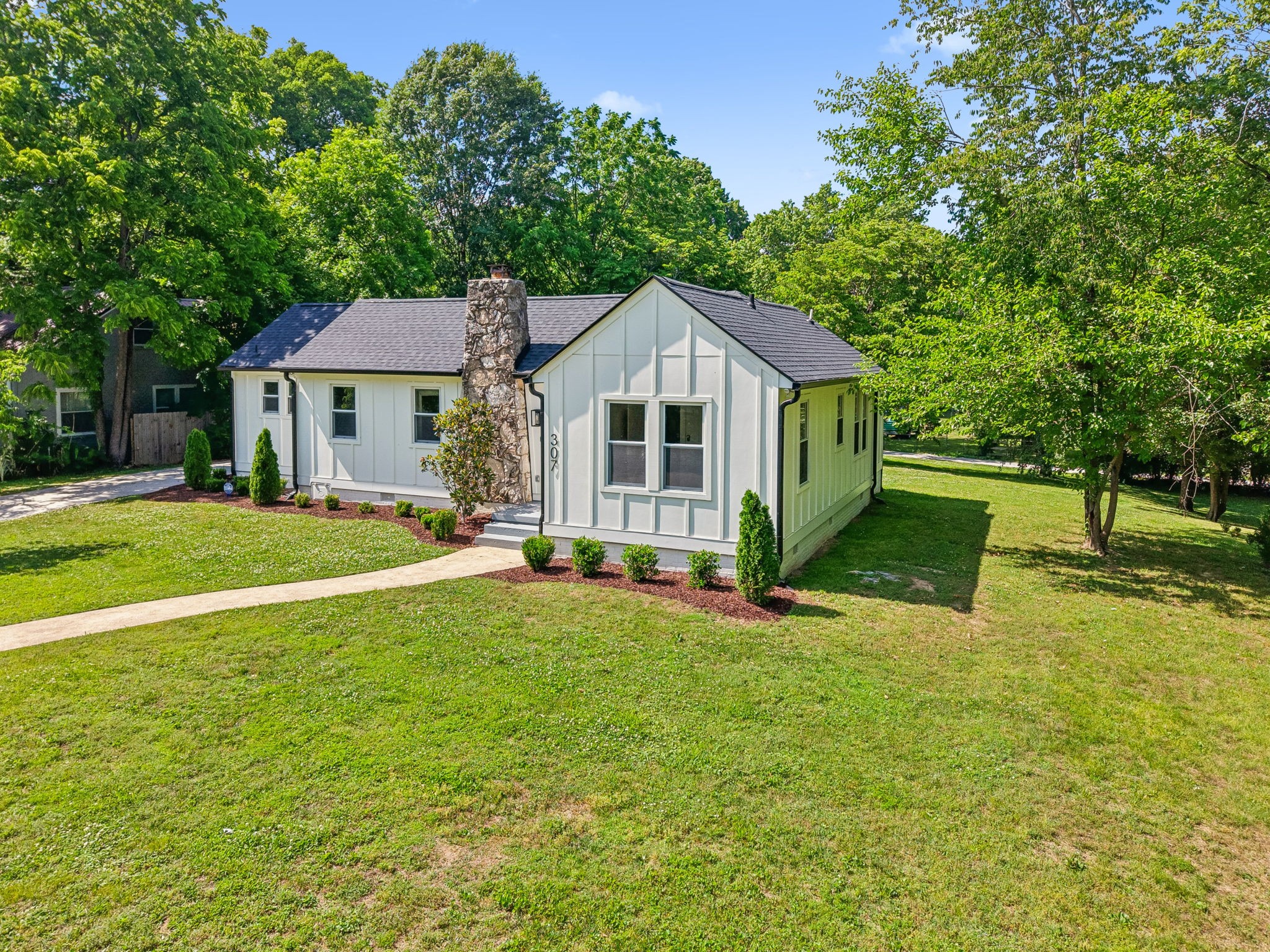 307 4th Avenue Columbia TN 38401