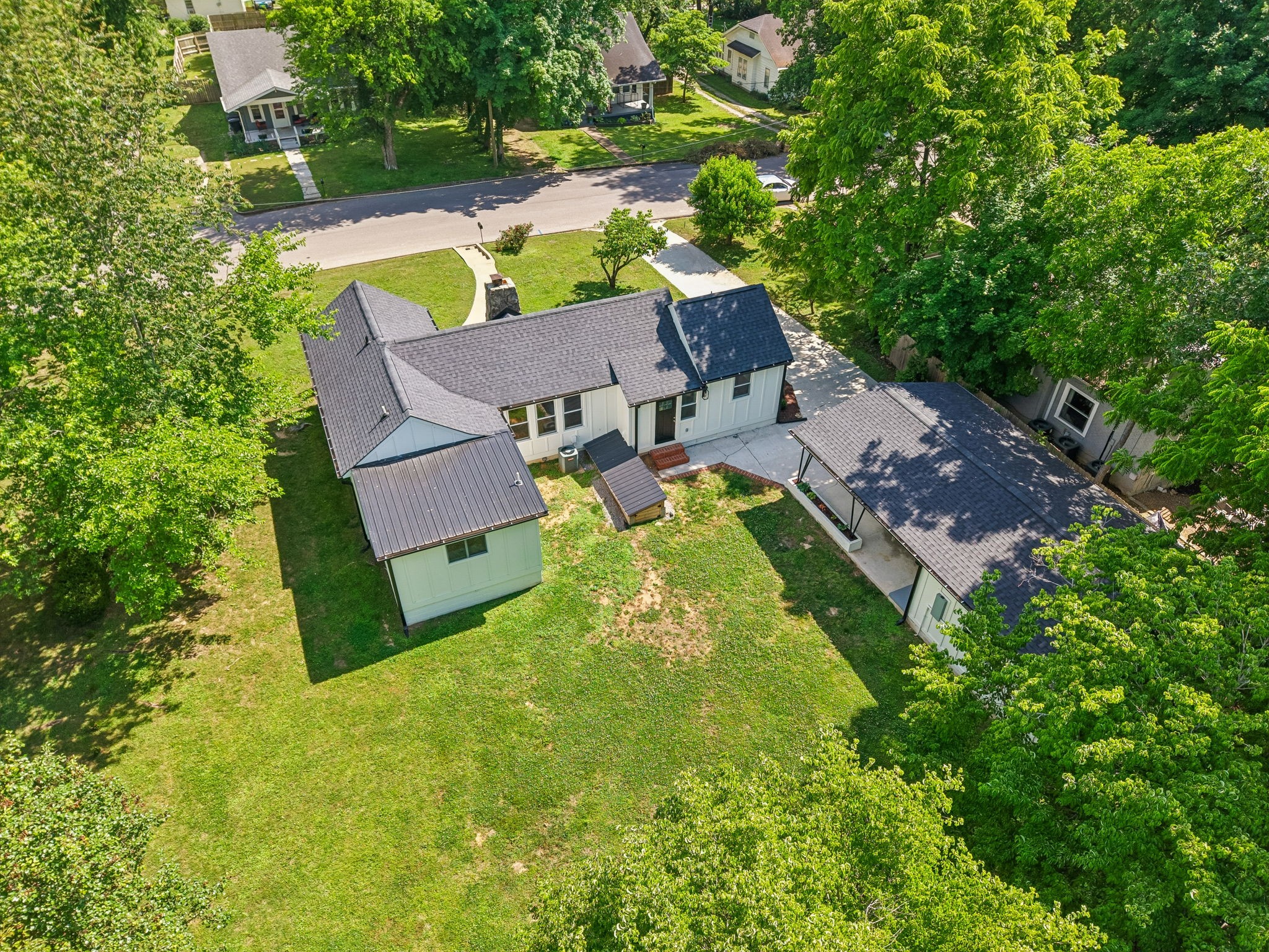 307 4th Avenue Columbia TN 38401