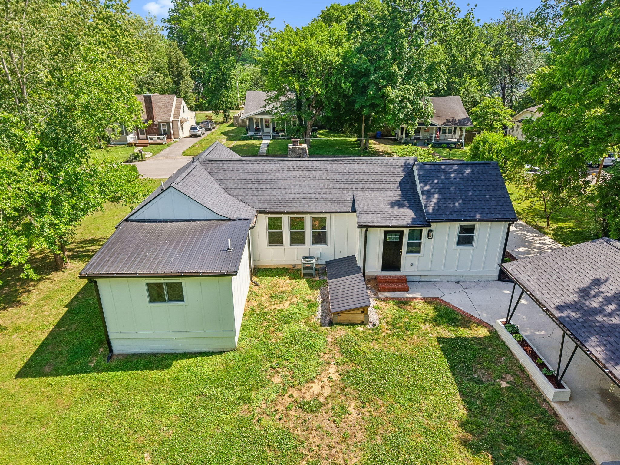 307 4th Avenue Columbia TN 38401