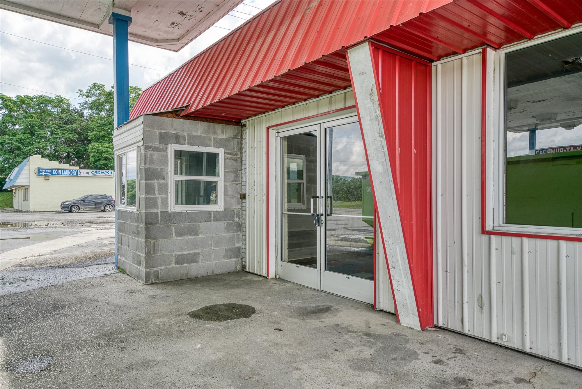 3715 Main Street Pikeville TN 37367
