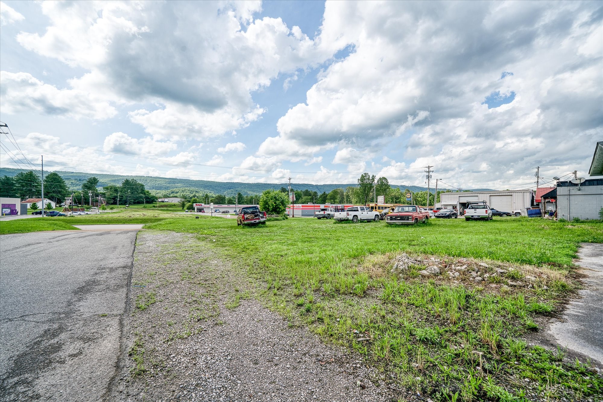 3715 Main Street Pikeville TN 37367