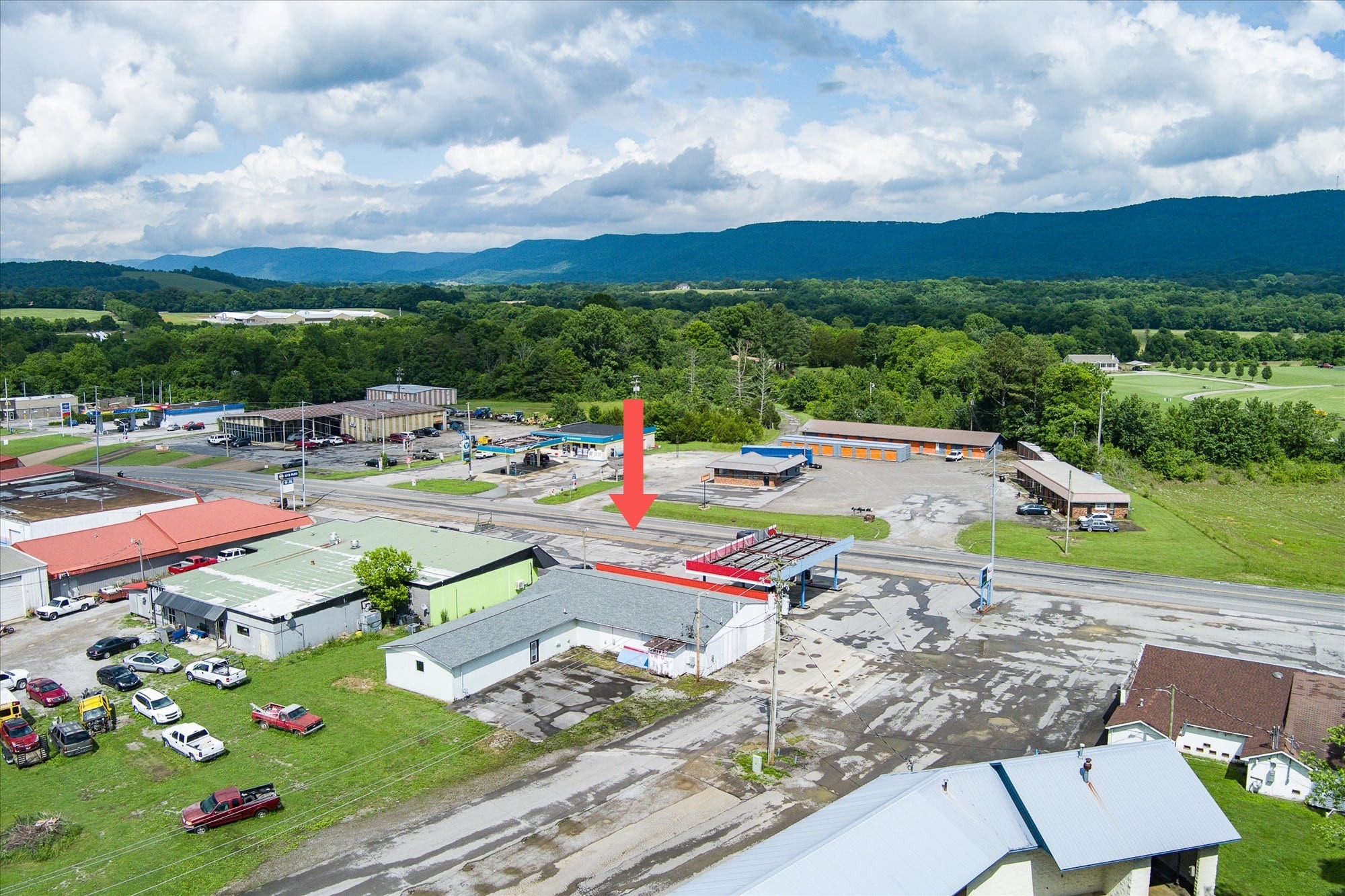 3715 Main Street Pikeville TN 37367