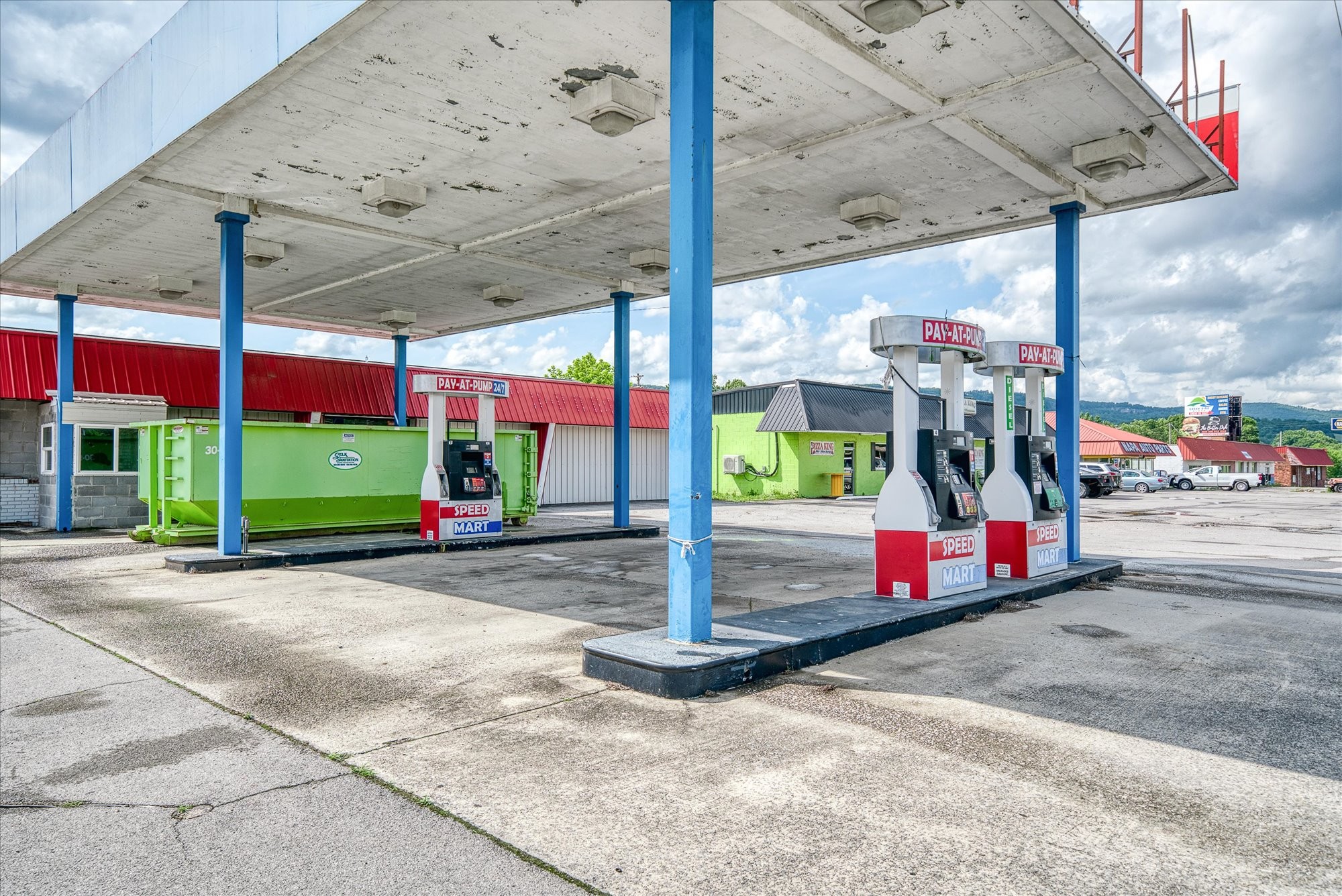 3715 Main Street Pikeville TN 37367
