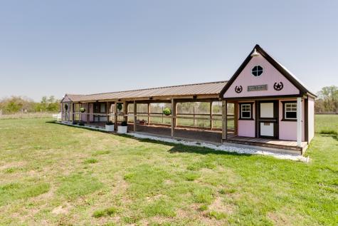 514 Corinth Road Portland TN 37148