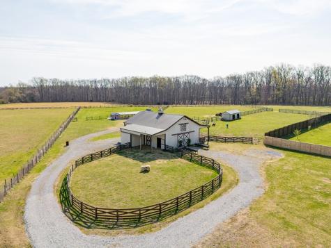 514 Corinth Road Portland TN 37148