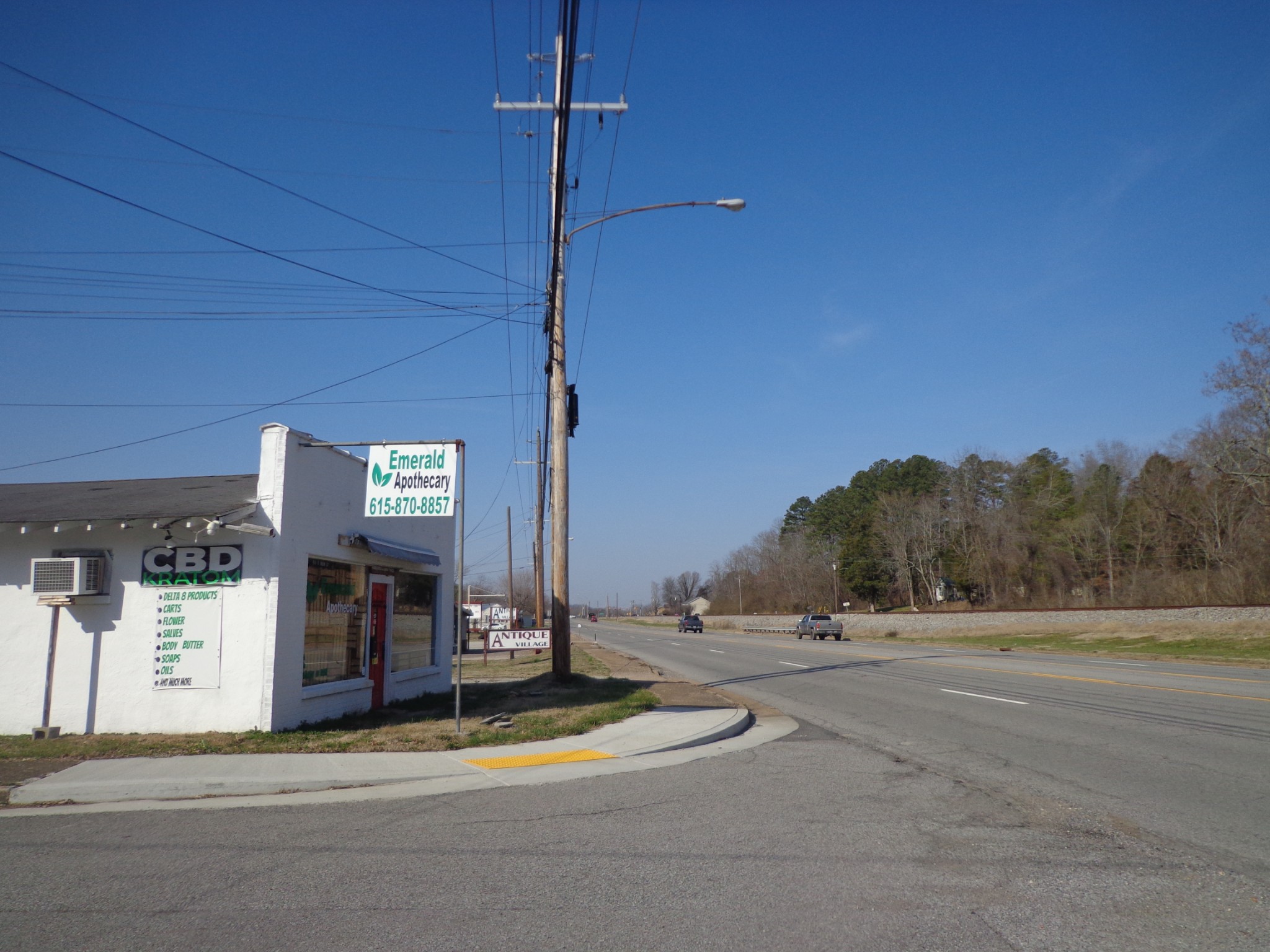 918 E Main Street Waverly TN 37185