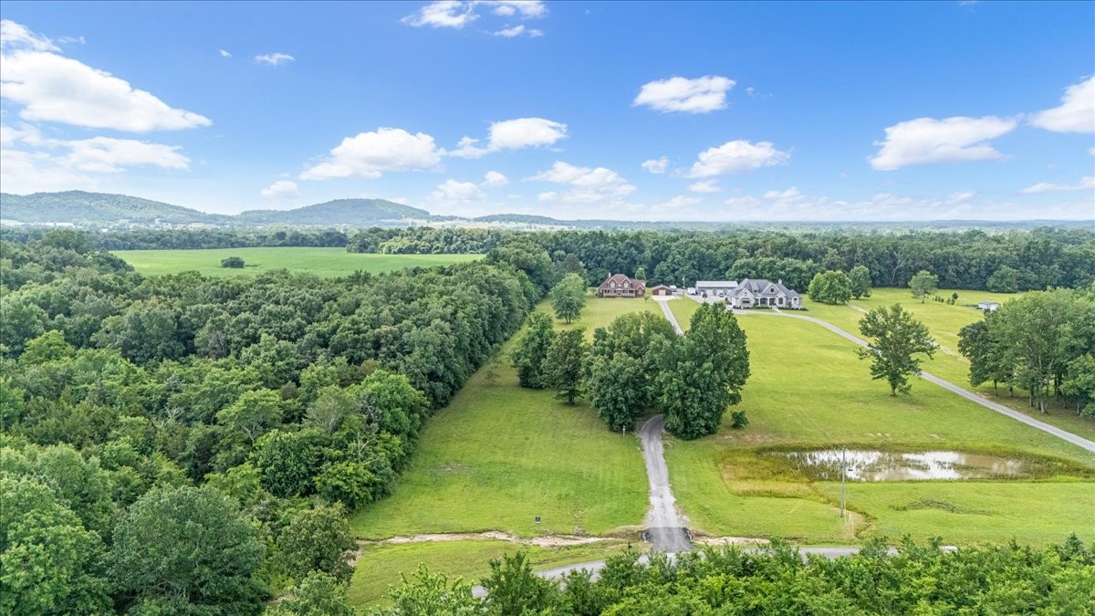 1055 Campground Road Bell Buckle TN 37020