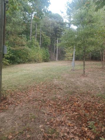 567 Rawls Road Paris TN 38242