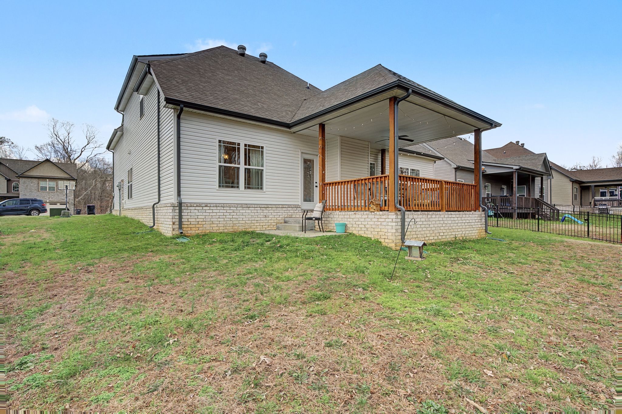 1042 Brightwood Court Clarksville TN 37043