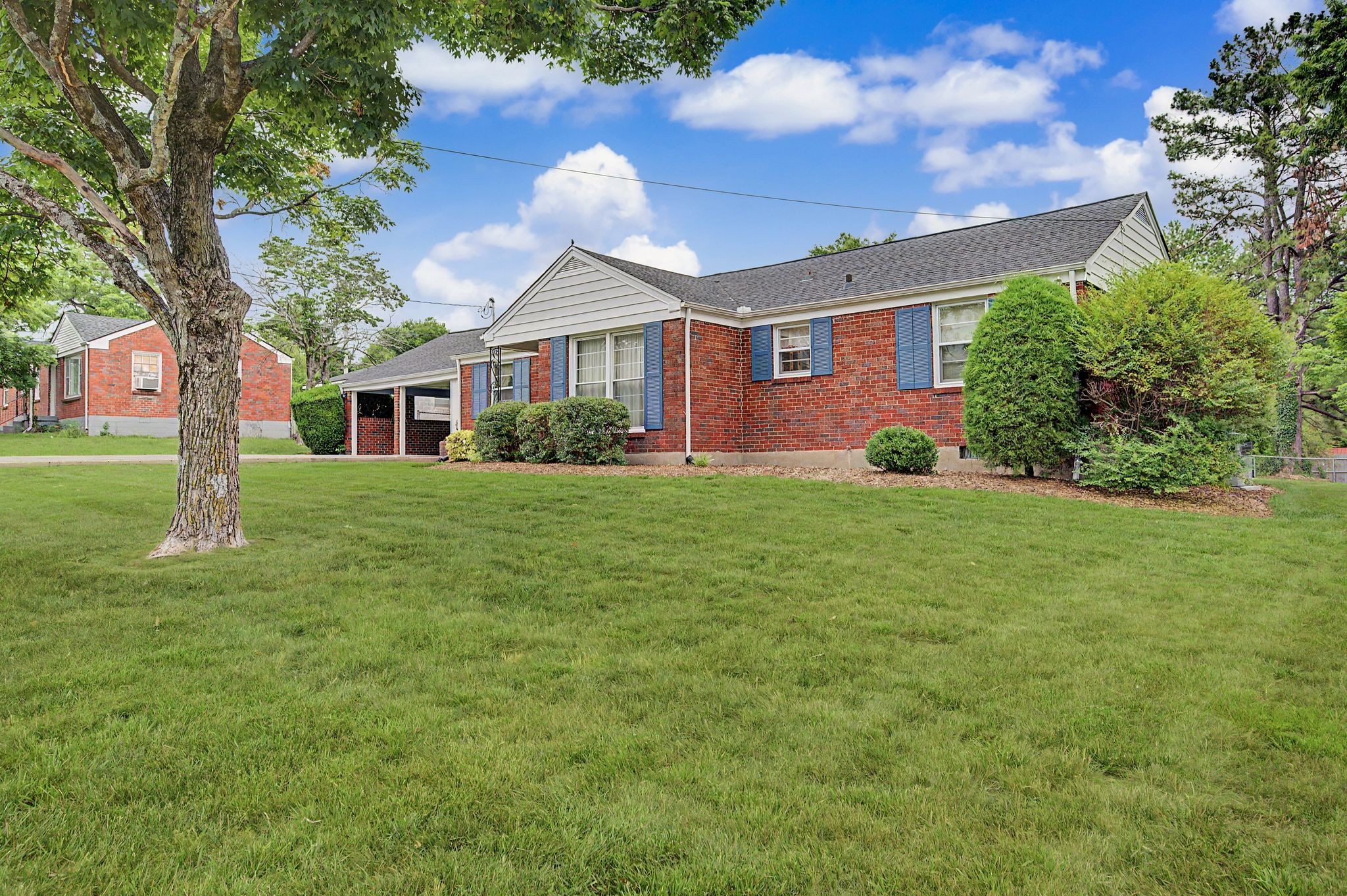 2504 Cooper Lane Nashville TN 37216