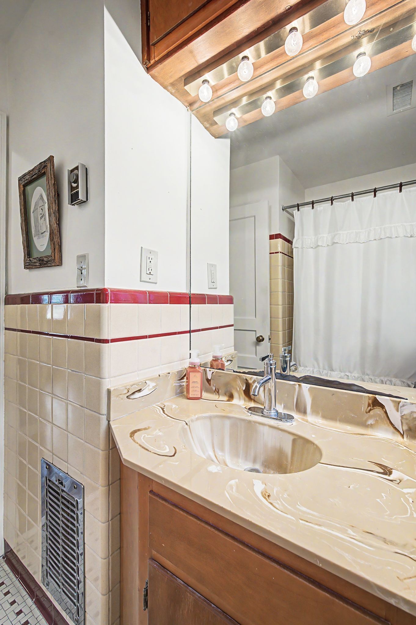 2504 Cooper Lane Nashville TN 37216