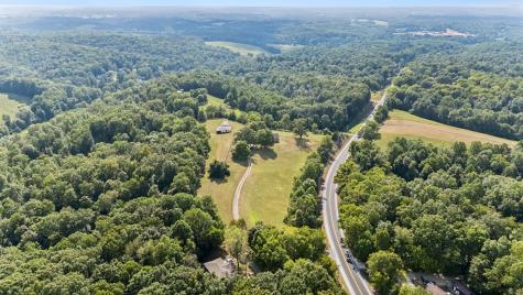3085 Highway 47 N White Bluff TN 37187