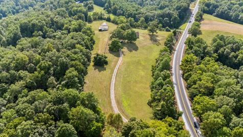 3085 Highway 47 N White Bluff TN 37187