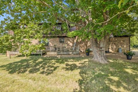 3085 Highway 47 N White Bluff TN 37187