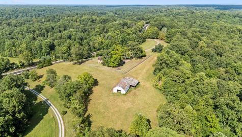 3085 Highway 47 N White Bluff TN 37187