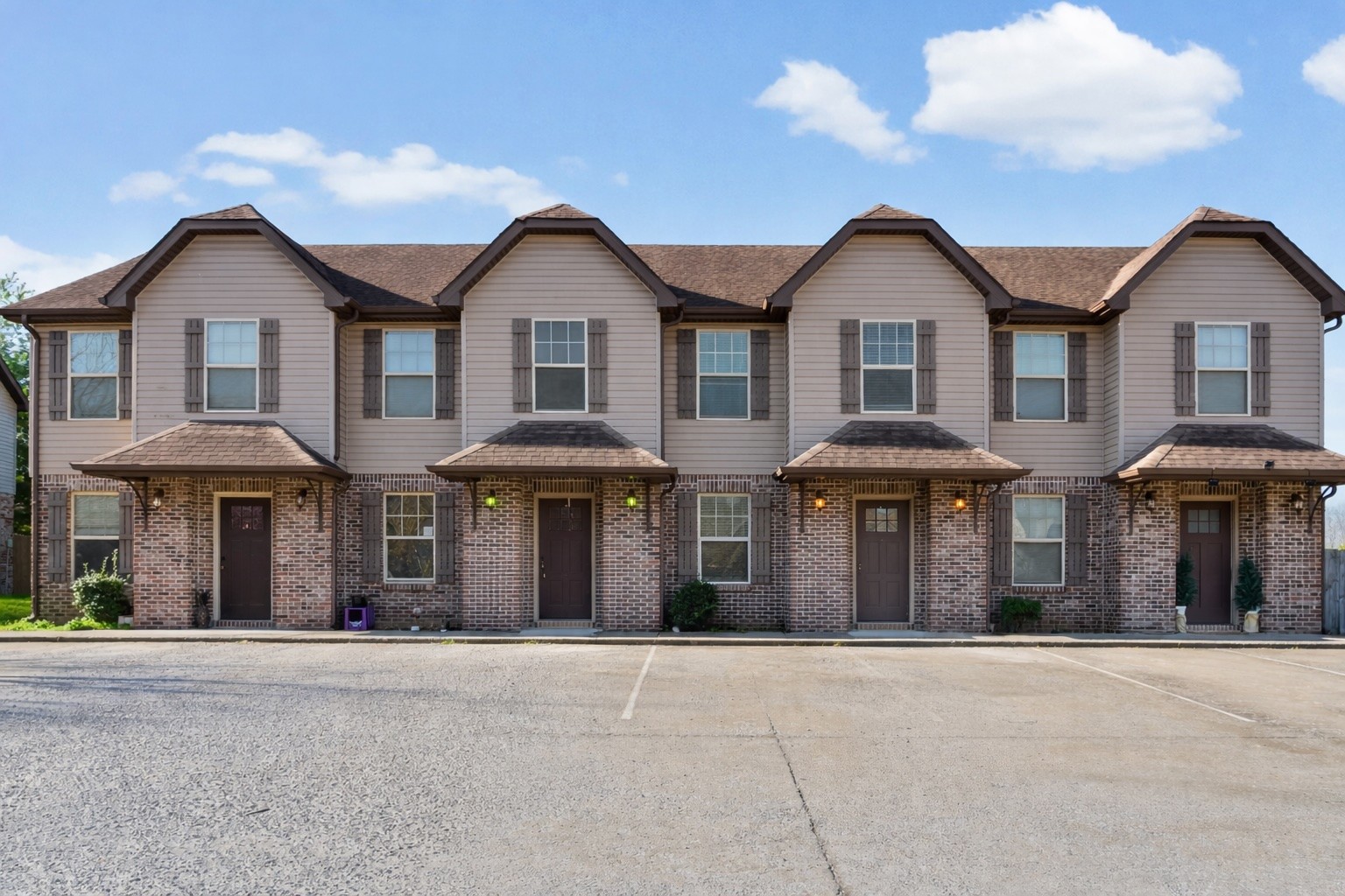 1766 Spring Water Drive Clarksville TN 37040