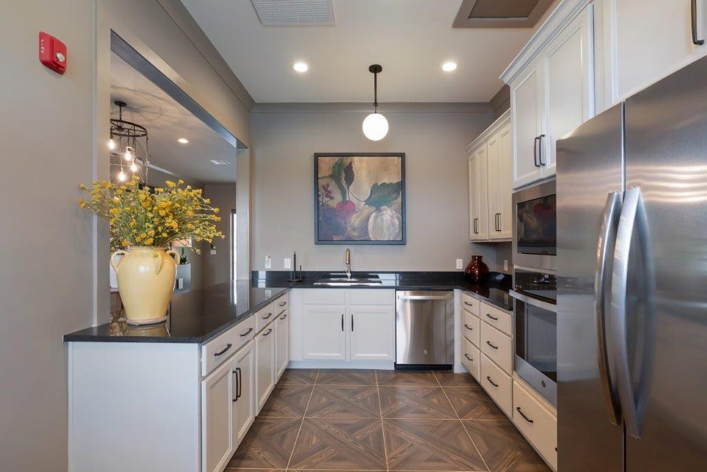 8042 Whitcroft Drive College Grove TN 37046
