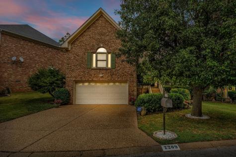 2209 S Ashford Court Nashville TN 37214