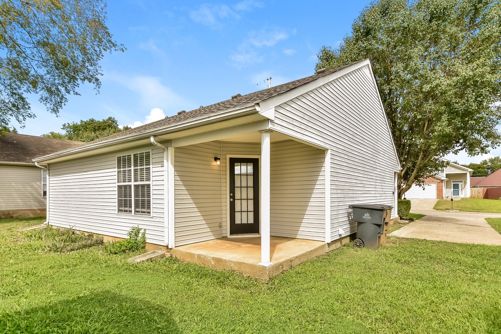 605 N Stonegate Drive Antioch TN 37013