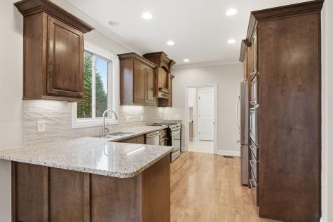 112 Grayson Lane White House TN 37188