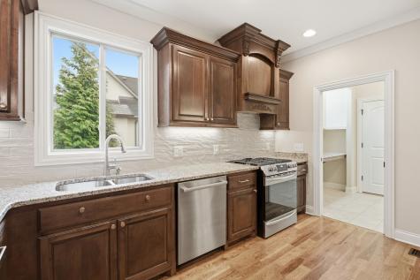 112 Grayson Lane White House TN 37188
