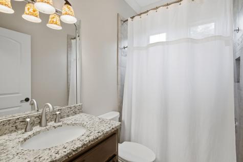 112 Grayson Lane White House TN 37188