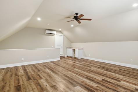 112 Grayson Lane White House TN 37188