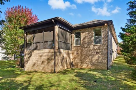 112 Grayson Lane White House TN 37188