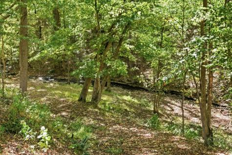 112 Grayson Lane White House TN 37188