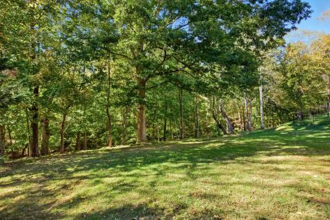 112 Grayson Lane White House TN 37188