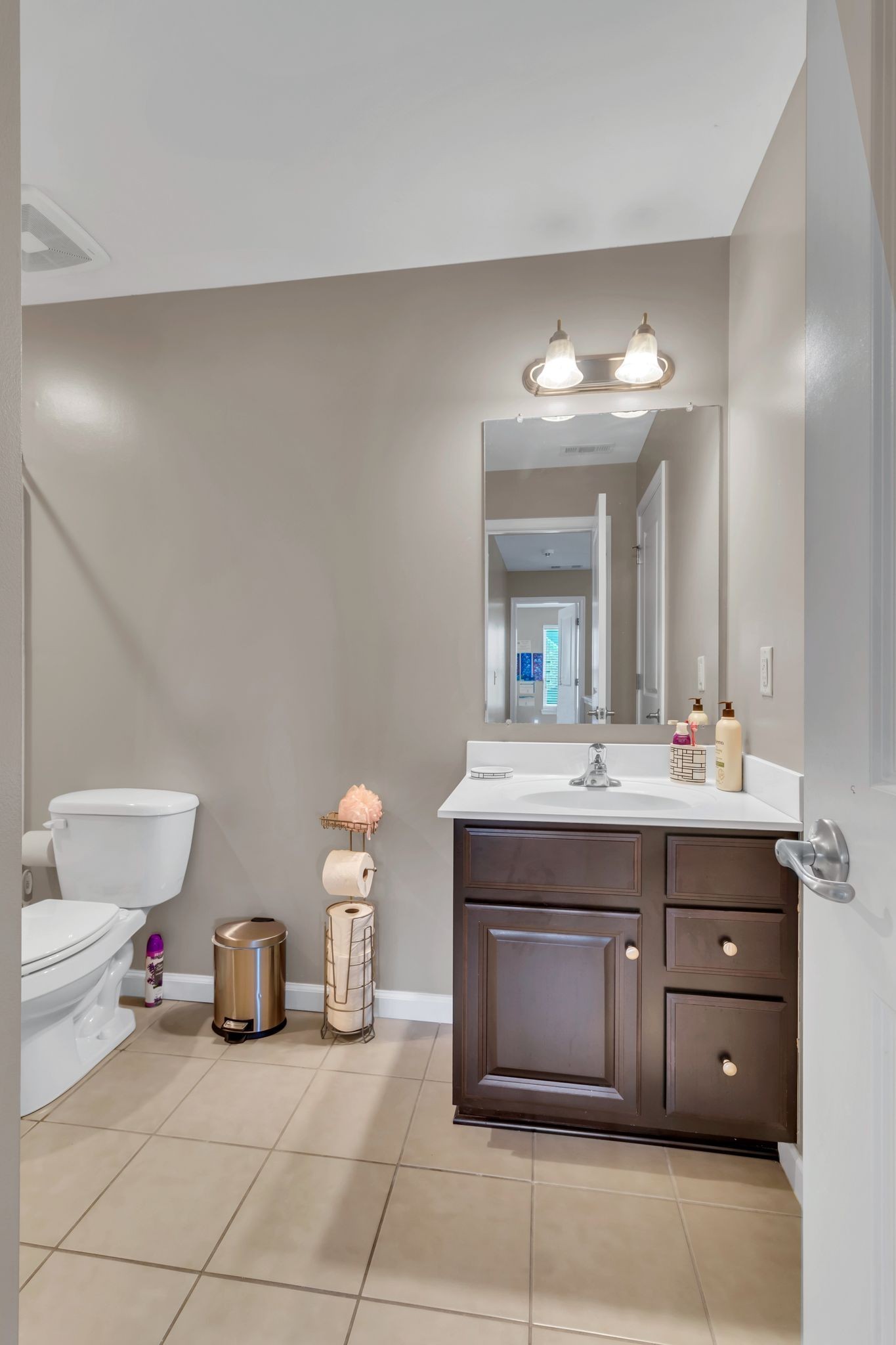 1001 Harwell Lane Murfreesboro TN 37128