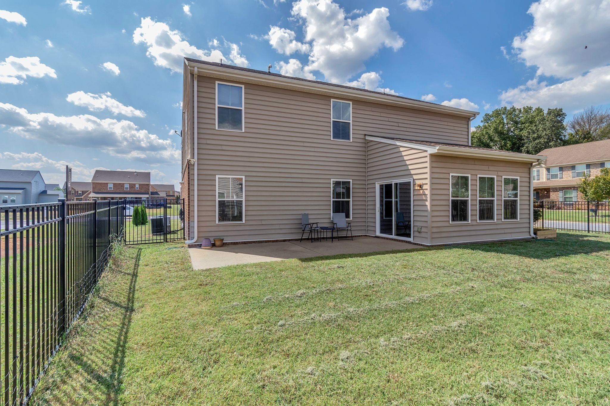 1001 Harwell Lane Murfreesboro TN 37128