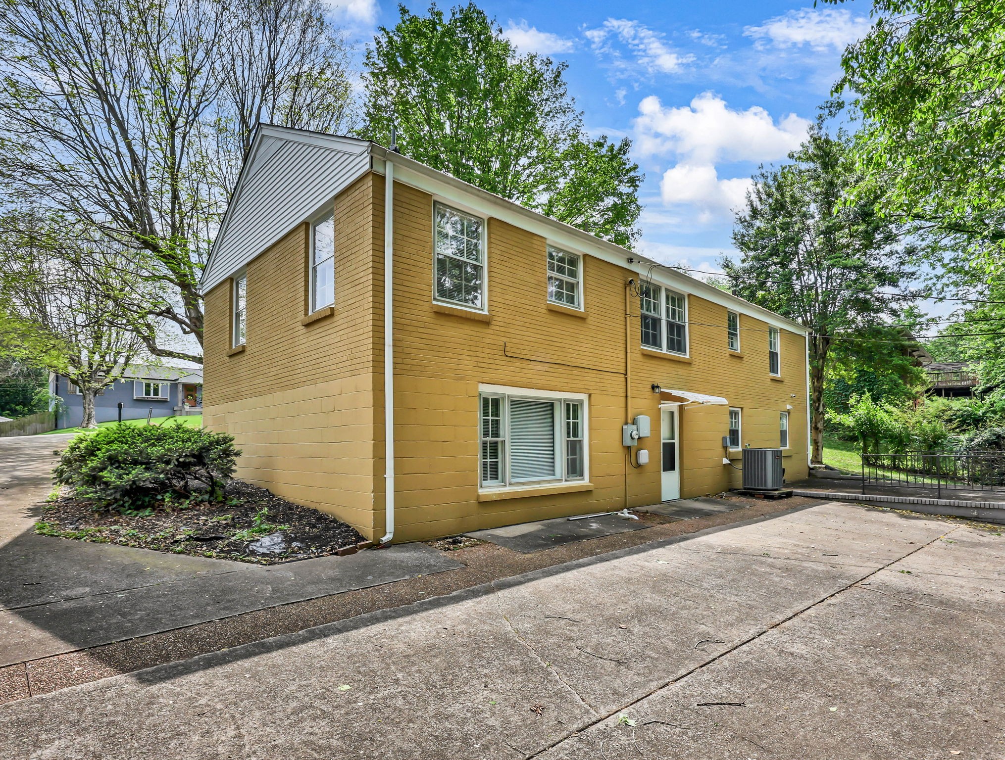 116 Allenwood Drive Clarksville TN 37043