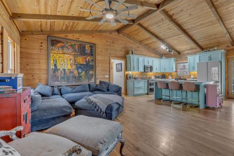 2859 Locke Creek Road Readyville TN 37149