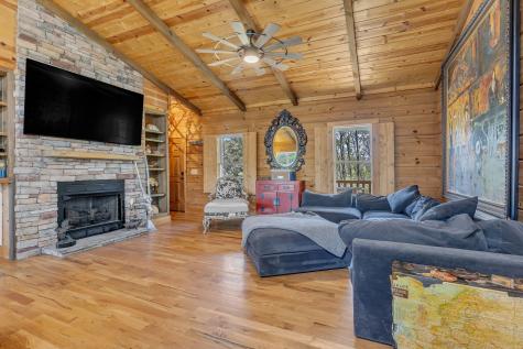 2859 Locke Creek Road Readyville TN 37149