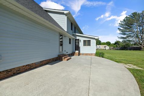 121 Twin Marys Drive Tullahoma TN 37388