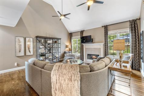 102 Liberty Cove Hendersonville TN 37075