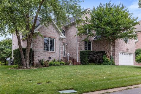 102 Liberty Cove Hendersonville TN 37075