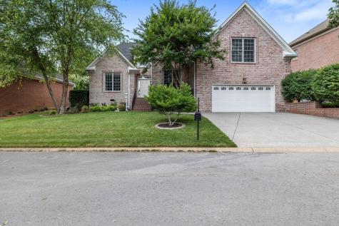 102 Liberty Cove Hendersonville TN 37075