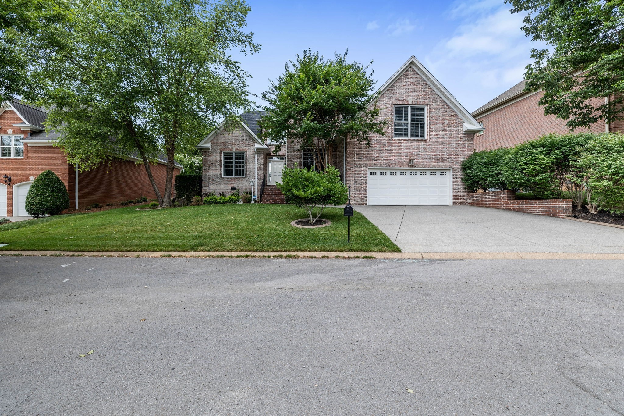 102 Liberty Cove Hendersonville TN 37075