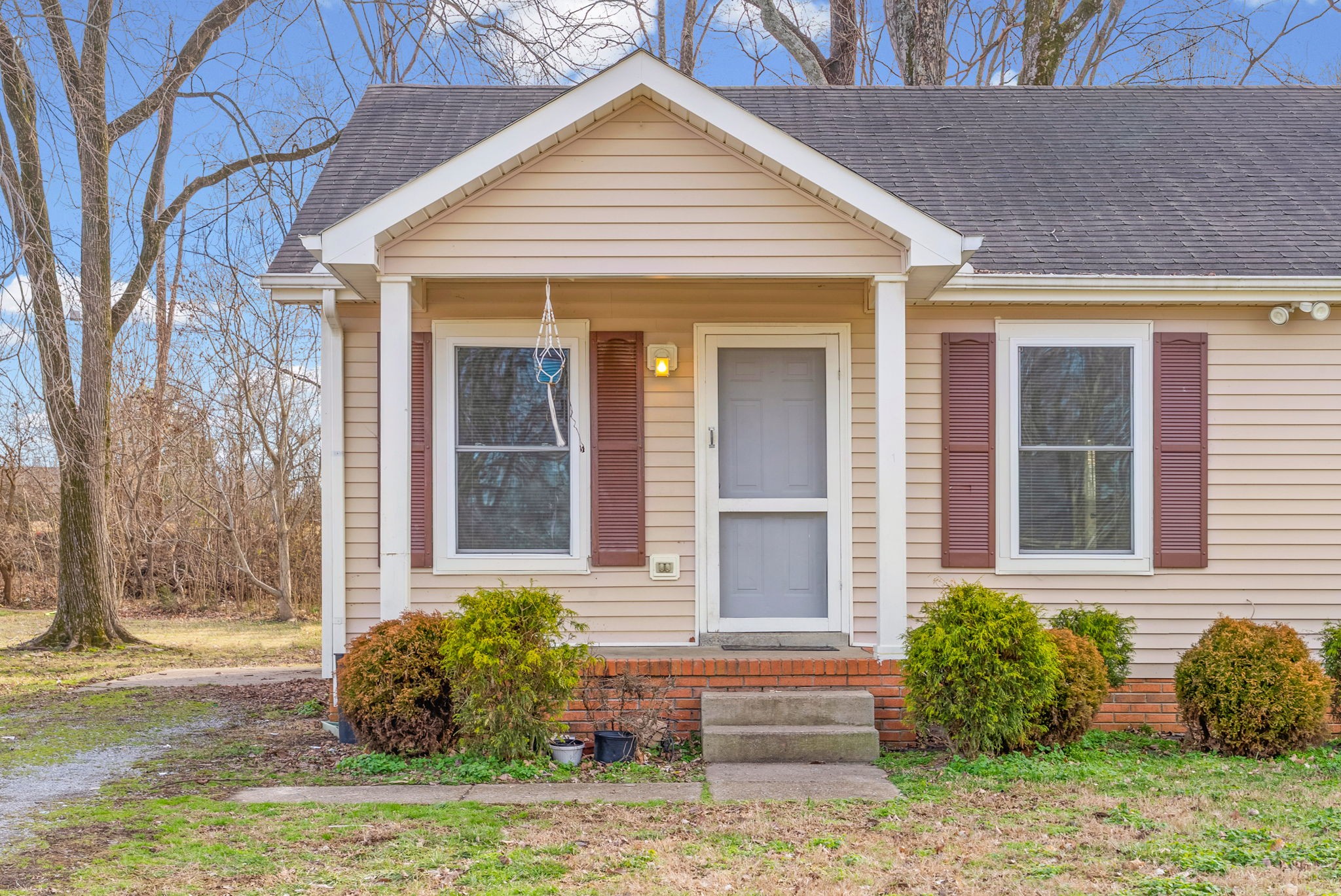 135 E Street Clarksville TN 37042
