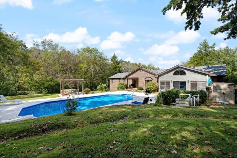 106 E Shady Trail Old Hickory TN 37138