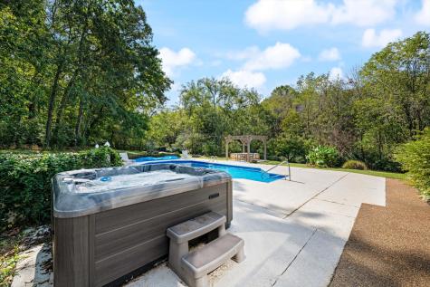 106 E Shady Trail Old Hickory TN 37138